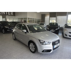 AUDI A1 1.6 TDI 90 CV S TRONIC