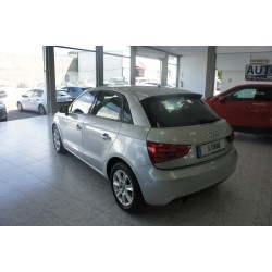 AUDI A1 1.6 TDI 90 CV S TRONIC