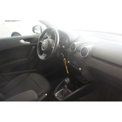 AUDI A1 1.6 TDI 90 CV S TRONIC