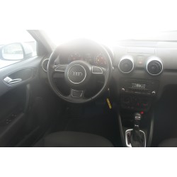 AUDI A1 1.6 TDI 90 CV S TRONIC