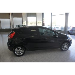 FORD FIESTA 1.2 i 82 CV