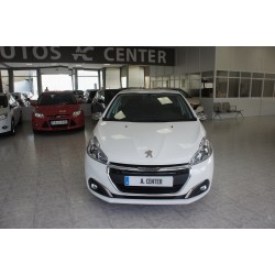 PEUGEOT 208 1.2 82 CV