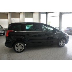 PEUGEOT 5008 1.6 BHDI 120 CV