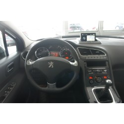 PEUGEOT 5008 1.6 BHDI 120 CV